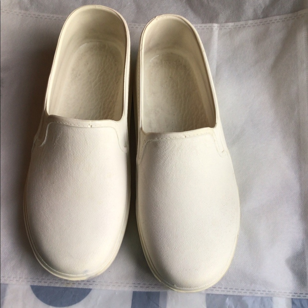 KLOGS white slip on